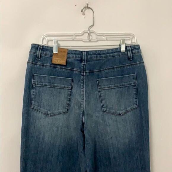NWT COLDWATER CREEK CLASSIC FIT JEANS SIZE… - Picture 3 of 9